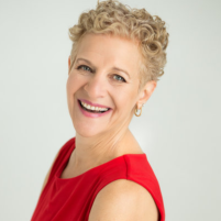 portrait of Loren Fogelman